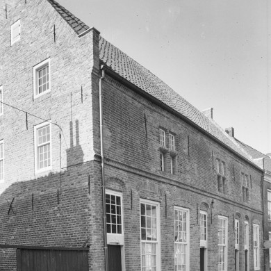 Rijksdienst voor het Cultureel Erfgoed: Wal, A.J. van der