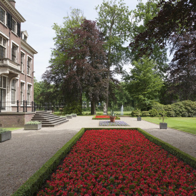Rijksdienst voor het Cultureel Erfgoed: Jong, Nanette de