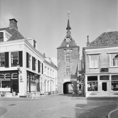 Rijksdienst voor het Cultureel Erfgoed: Dukker, G.J.