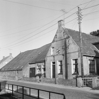 Rijksdienst voor het Cultureel Erfgoed: Berg, H.M. van den