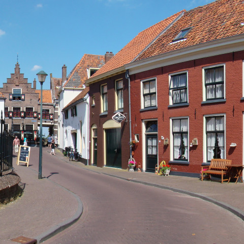 Hattem, Achterstraat - panoramio - archengigi
