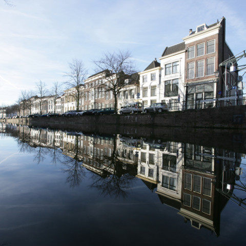 Monumenten langs de gracht in Schiedam - Vincent van den Hoven