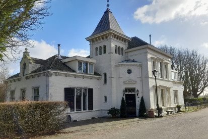 Achterzeedijk 71, 73 en 75