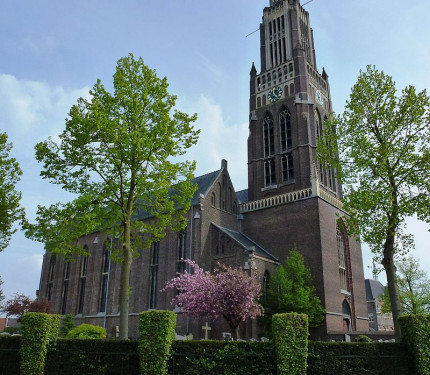 Echt_(Echt-Susteren)_kerk_noordwestzijde - Havang(nl)
