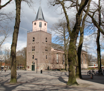 Emmen, Grote of Pancratiuskerk - R. Broekhuijzen