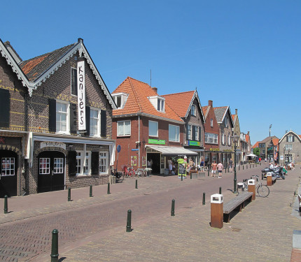 Spakenburg, straatzicht Oude Schans -Michielverbeek