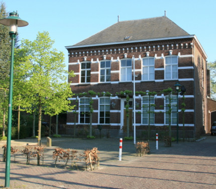 De Moer, Voormalige pastorie - JHGS