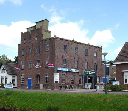 Pakhuis aan de Vaart Noordzijde 13, Appelscha - Marion Golsteijn