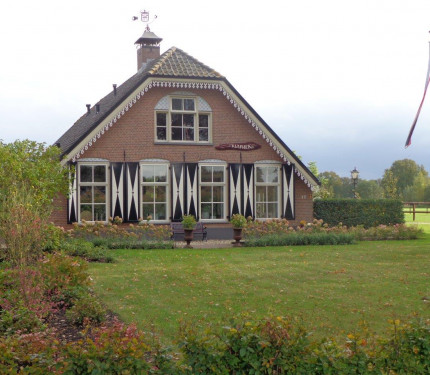 Gemeentelijk monument aan de Stoutenburgerweg 17 in Terschuur