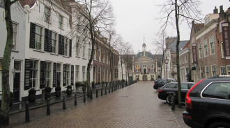 Zicht op een deel van de Voorstraat in Middelharnis - Michiel1972