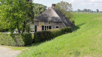 Winssen_(Beuningen)_Rijksmonument_9556_Dijk_41 - Havang(nl)