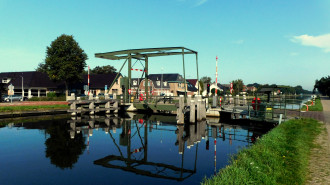 Geerdijk ophaalbrug - Arie M den Toom