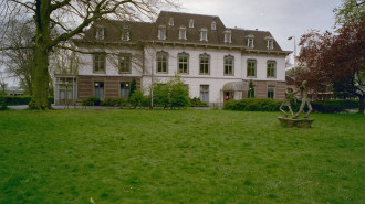 Voorgevel villa Julianalaan 22-24 te Rijswijk