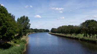 Almelo,_het_Twentekanaal (zijkanaal naar Almelo) vanaf de Wierdensebrug - Michielverbeek