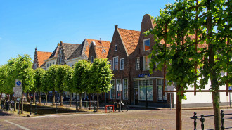 Elburg, Beekstraat, Smedestraat, Bloemstraat en Westerwalstraat Wikimedia commons - Txllxt TxllxT