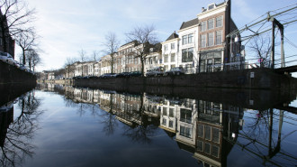 Monumenten langs de gracht in Schiedam - Vincent van den Hoven
