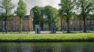 Rijksdienst voor het Cultureel Erfgoed: Heuvel, Thea van den